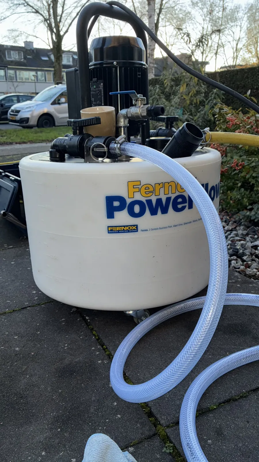 Professionele spoelmachine waarmee we per groep spoelen.